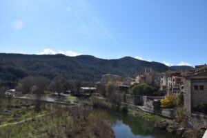 Бесалу, легенды, средневековый город, Туры по Испании с EsfiriaTravel