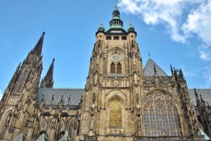 Собор Святого Вита, вид с боку