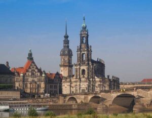 Hofkirche, автобусные туры и экскурсии в Дрезден от туроператора Esfiria Travel