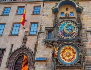 Астрономические часы орлой, прага, автобусные туры в прагу из вроцлава, варшавы, лодзи, познани, кракова от Esfiria Travel
