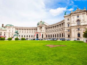 Туры в Вену от туристической фирмы из Вроцлава Esfiria Travel