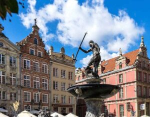 Автобусные туры и экскурсии в Гданьск с Esfiria Travel